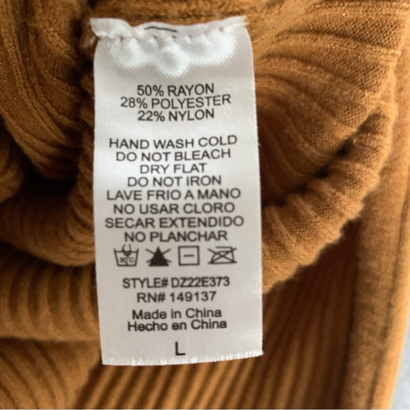 Double zero size large halter camel ribbed fitted dress side slit stretchy soft - Picture 9 of 9